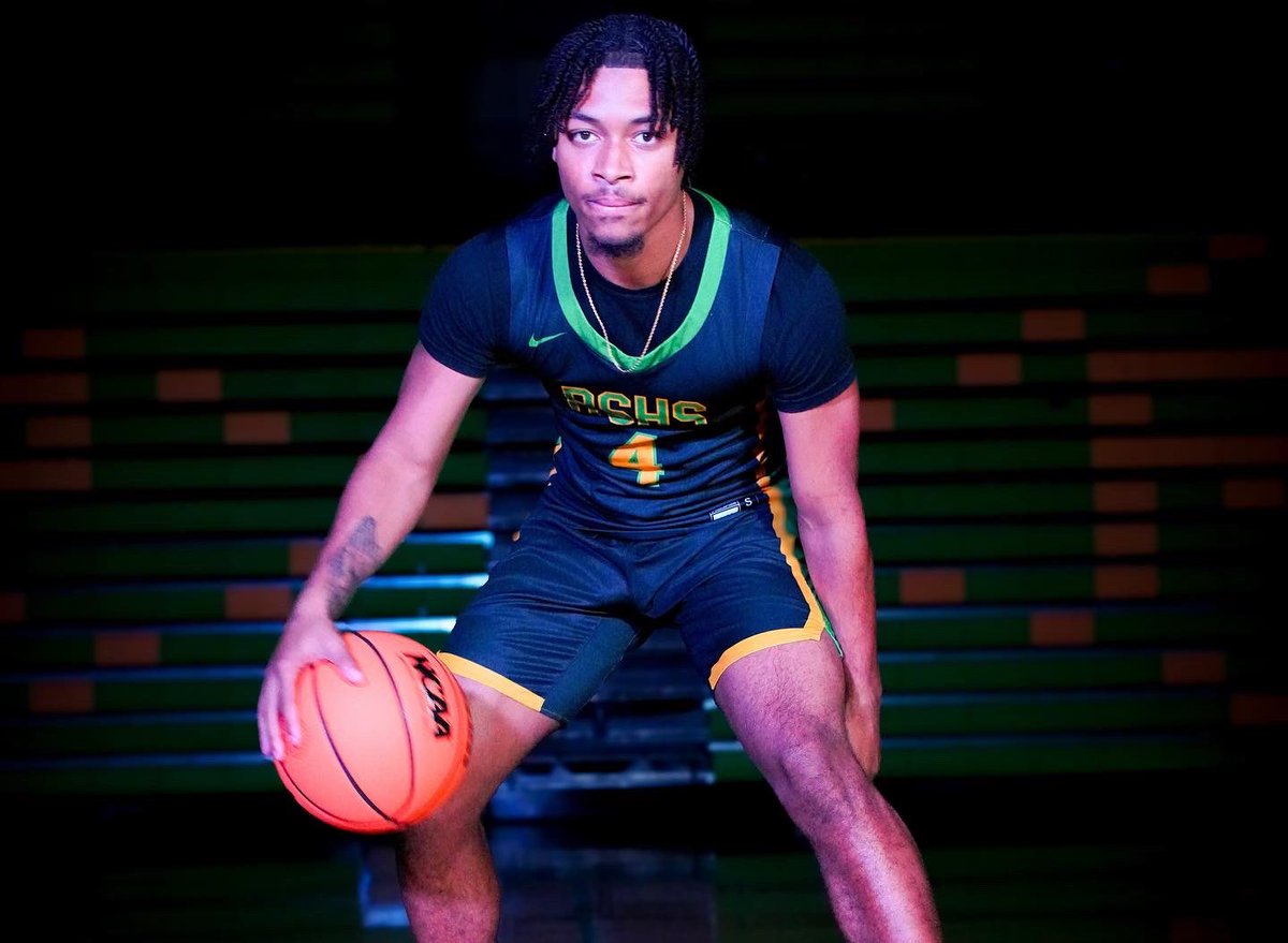 Raider nation let’s ride ⌛️💛💚
<a href="/HoopsRichmond/">RichmondRaiderHoops</a>