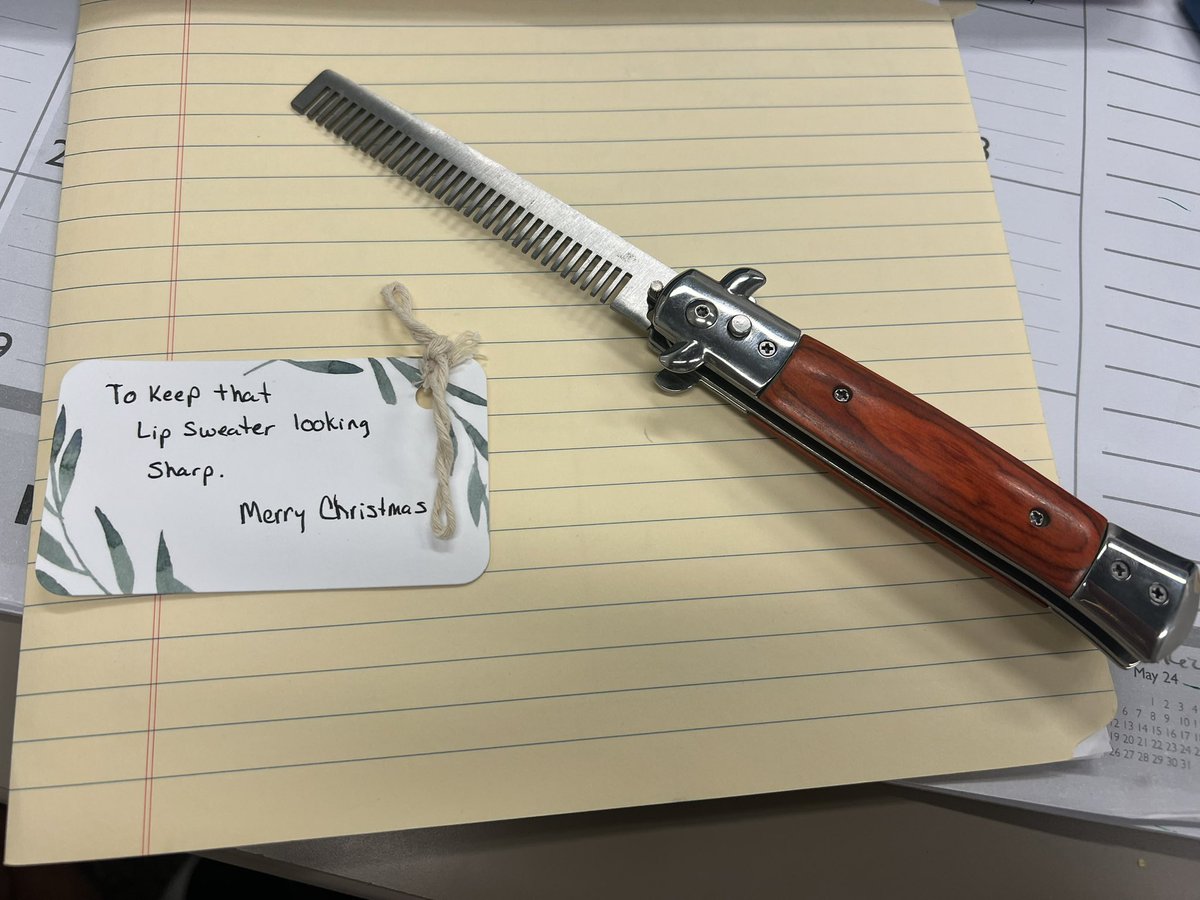 delossae17's tweet image. Big THANK YOU to the whoever surprised me with this awesome early Christmas Gift! #Movember #Stachebash