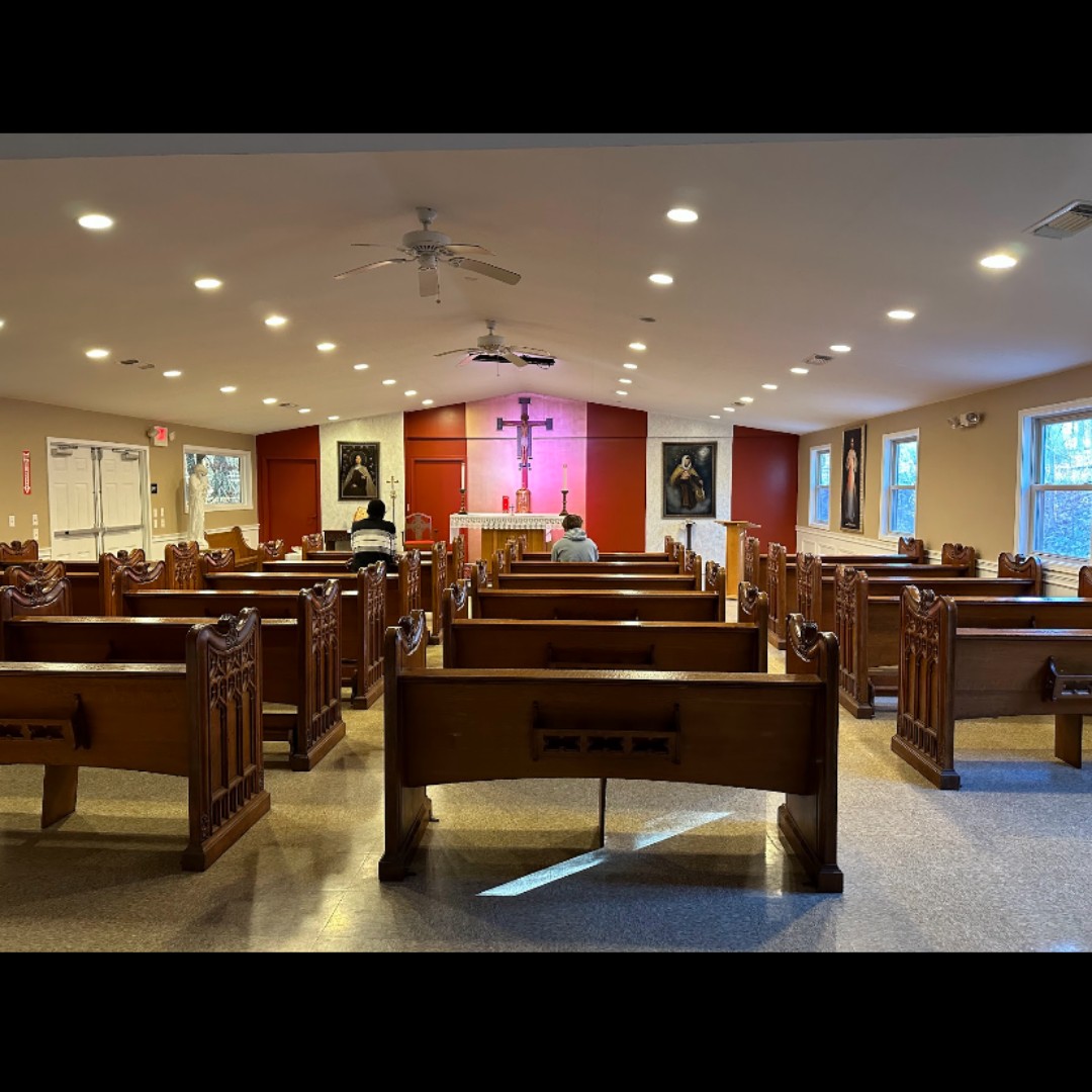 ysucatholic's tweet photo. Some of our students went on a weekend retreat at Our Lady of Mount Carmel Camp in Volant, PA. They enjoyed each other's company and the beautiful scenery and spent much time praying. https://t.co/2QyAwdY6M2