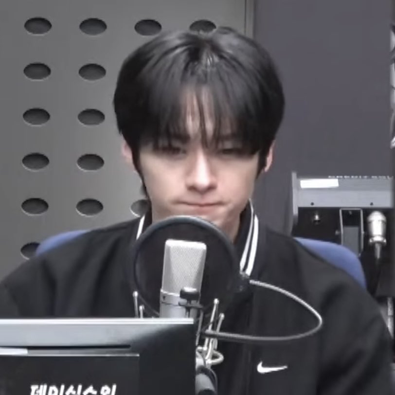 미노 입꾹꾹이ㅜㅜ 완전 얼딩이야!!