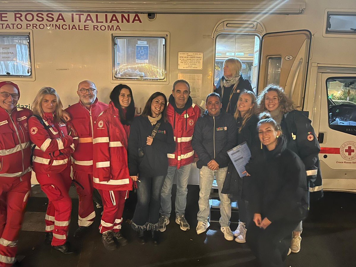 VillaMaraini's tweet photo. #20novembre prosegue campagna #PossiamoFarlo…!? test gratuiti #HIV/#EpatiteC. #PiazzaBologna #PonteMilvio
raggiunte 305 persone e somministrati 202 #test.
360 volantini informativi, 84 #condoms.Campagna organizzata collaborazione con #Farmacap e #GileadSciences.
#Villamaraini https://t.co/rtN8xxIMeJ
