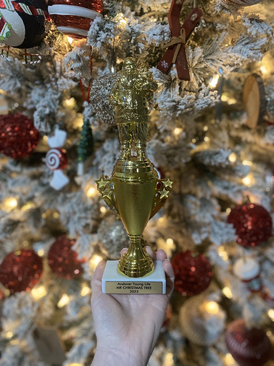 Just a reminder we have NO CLUB tonight!! We’ll be back in one week for our Annual Mr. Christmas Tree pageant where this bad boy will be up for grabs!! Happy Thanksgiving!! #andoveryounglife #bestnightofyourweek