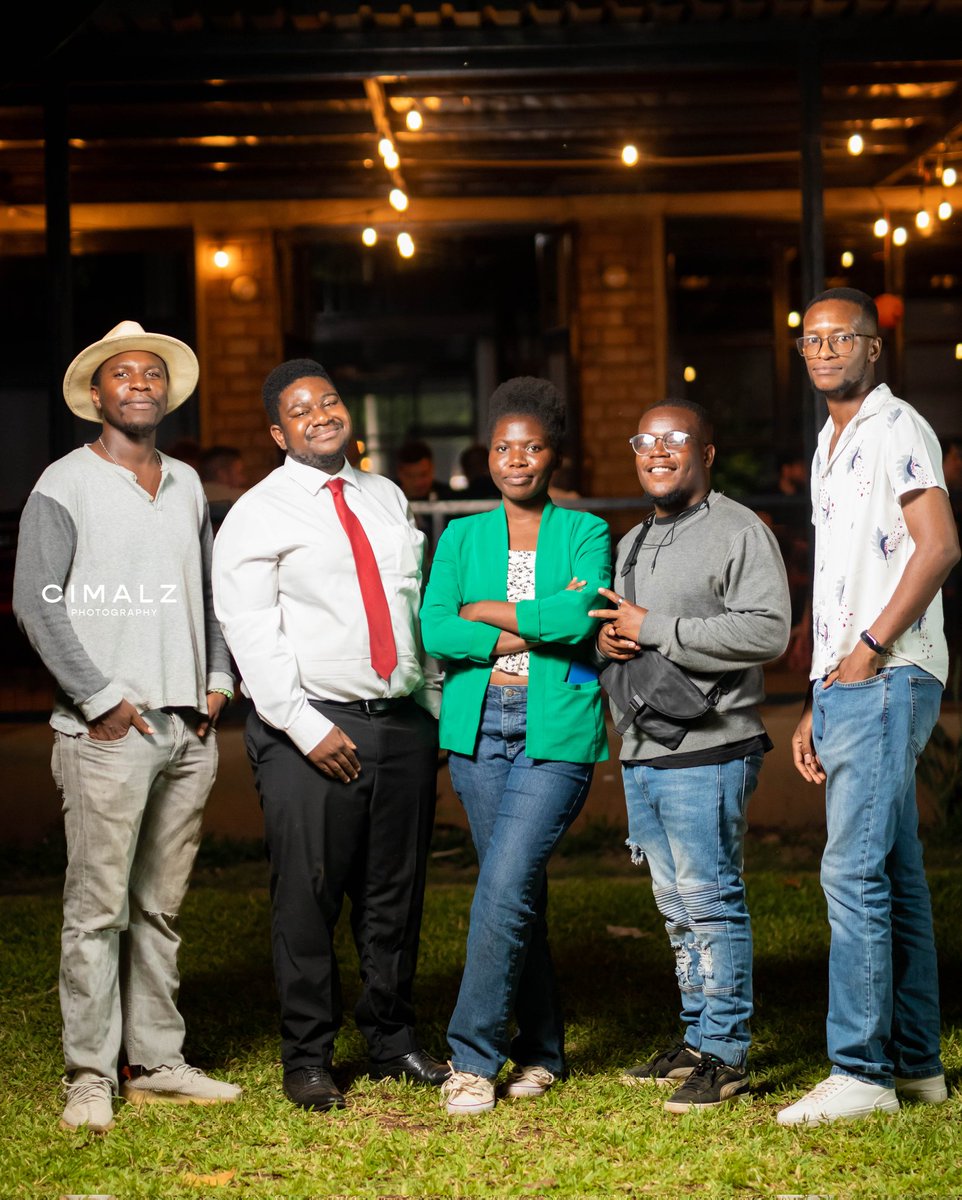 Grisvermusic's tweet photo. Probably the proudest moment of my music journey so far and also the most humbling experience. I could never imagine pulling an Album Launch off just a couple of years ago. I got a lot of gratitude to give, this moment right here will always live with me for the rest of my career, wherever it leads me.
To my fellow artists that came to support me, you guys rock, you killed it and made the show π―
@NewwaveGroup_ thank you for curating such a beautiful event, you guys made sure everything went to plan, thank youππΎ
To Chef Jes and The Farmer's Daughter, thank you for supporting the music and giving us the venue to do our thingππΎ
@FlippinPage & @TyFrequency you guys did your thing and made the event colorful. Thank yiu for pulling for meππΎ
And finally to everyone that loves the music, thank you for giving me the motivation to do this, thank you for all your streams, shares, playlisting, showing up to the events and everything in between, I'm truly grateful ππΎ