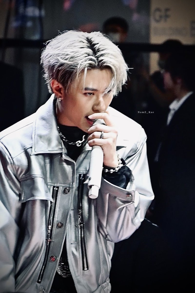 NamZ_Kae's tweet photo. วันนี้ร่างพี่จักรลงแรงมาก เท่มากกกกก🖤🖤🖤

TRINITY X BKK M VISA 

#JackieJackrin
#TRINITY_TNT
#TRINITYxBangkokBankMVisa https://t.co/82S05b14oM