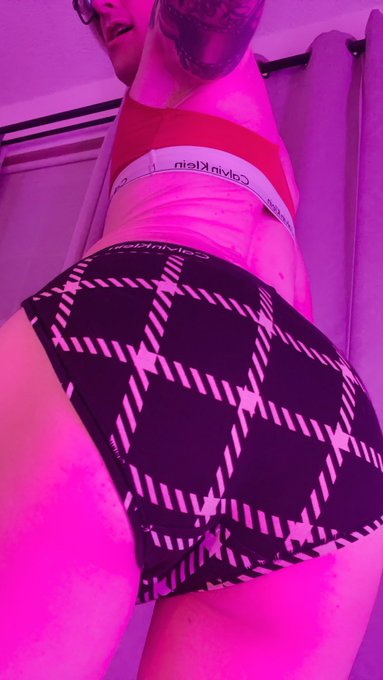 Monday&rsquo;s with me can be super fun 👅🍆🍑 #femboy #sissy #femboysissy #femaleledmarriage #Mondayvibes #booty<a href="/tag/femboy"class="tags">#femboy</a><a href="/tag/booty"class="tags"><span>#booty</span></a><a href="/tag/mondayvibes"class="tags"><span>#mondayvibes</span></a><a href="/tag/sissy"class="tags"><span>#sissy</span></a><a href="/tag/femboysissy"class="tags"><span>#femboysissy</span></a><a href="/tag/fema"class="tags"><span>#fema</span></a>