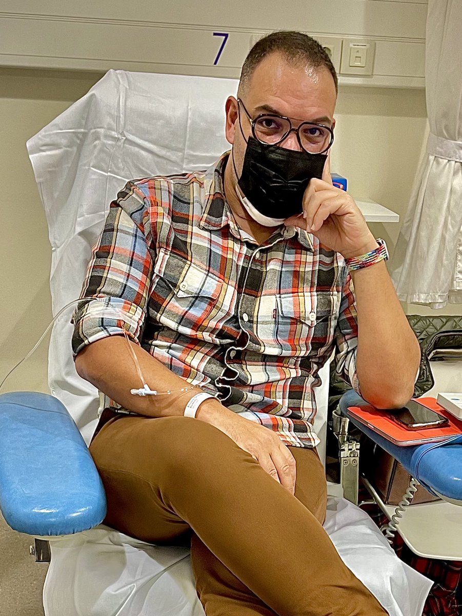 GuillyBon's tweet image. Por favor, ¿podríamos dejar el positivismo tóxico en los mensajes de ánimo a los pacientes oncológicos? Y os explico por qué lo digo… ⬇️ ⬇️ ⬇️