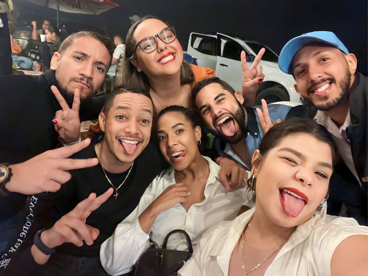 Francesca ✨ tweet media