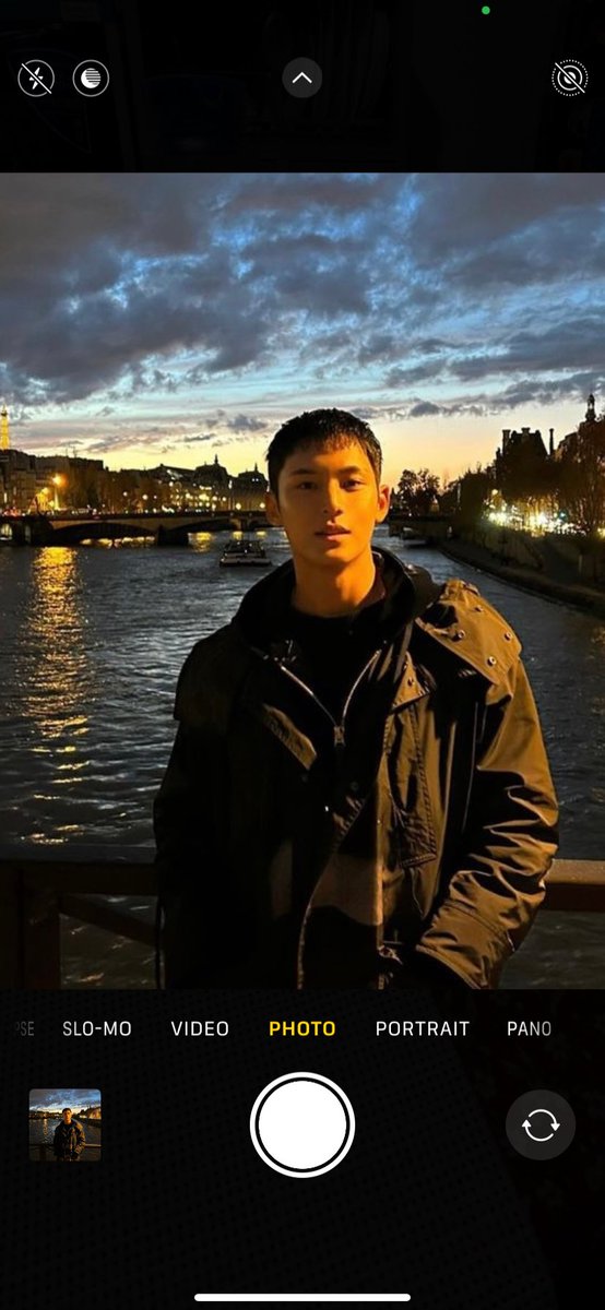 boononver's tweet image. minwon au again hahahaha 

pov: you’re the spoiled little sister of mingyu and he finds out about your new crush and decided to check the guy out… 

( see it first*)