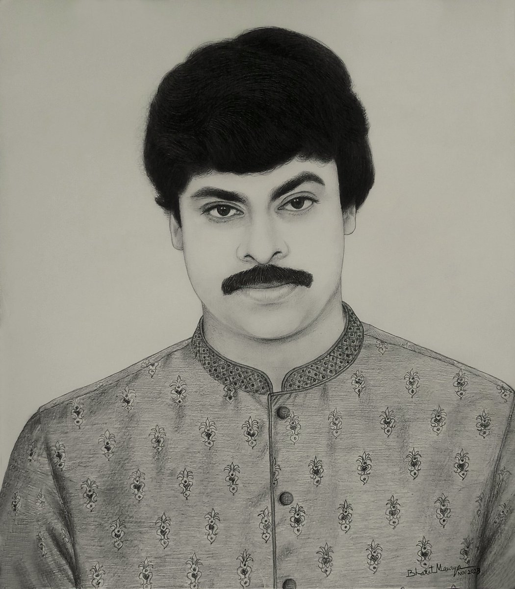 Megastar Chiranjeevi is an Indian actor, film producer and former politician. 
#mauryafinearts #naturalintelligenceart #NIart 
#chiranjeevi #megastar #teluguhero #tollywood #indianfilms #hyderabadartists #indianart #pencilportrait #sketch #portrait #traditionaldrawing #Celebrity