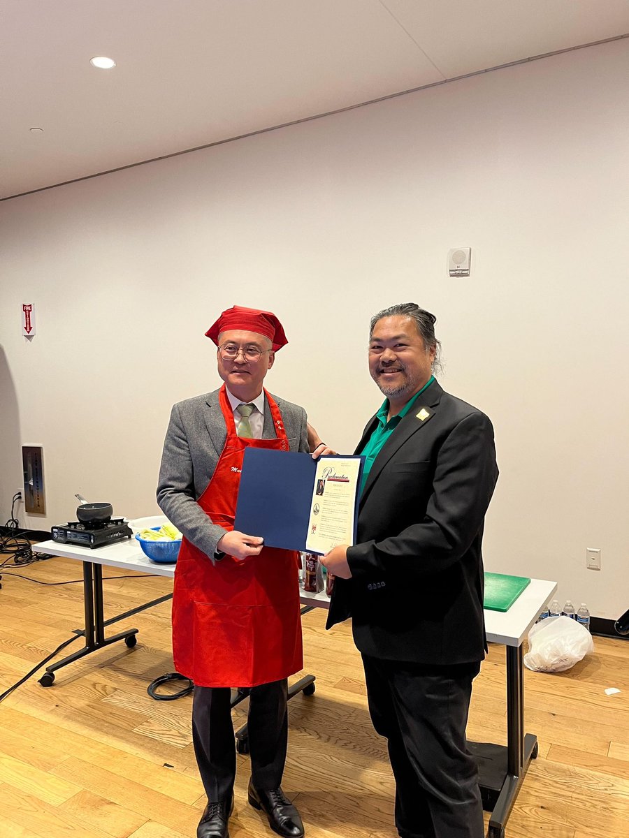 #Kimchi in #WashingtonDC 🌶️🥬🎉

On Friday, we gathered at the MLK Library for the DC’s first Kimjang! Super great to see our community and partner with the <a href="/KoreaCultureDC/">Korean Cultural Center Washington, D.C.</a> , <a href="/dcpl/">DC Public Library</a> and <a href="/Taegu_Kimchi/">Tae-Gu Kimchi</a> !

#WeAreWashingtonDC