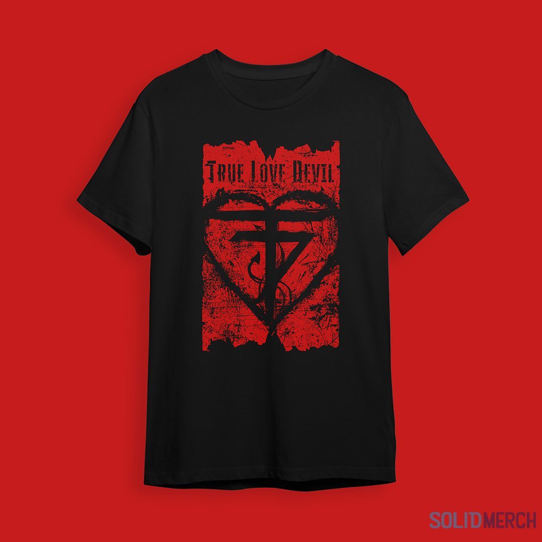 Solid_Merch's tweet image. Whether your fans are right up front or walking away, they'll be repping your band! With multiple print locations, we can make all of your merch visions a reality.

Swipe left to see the magic on both sides!