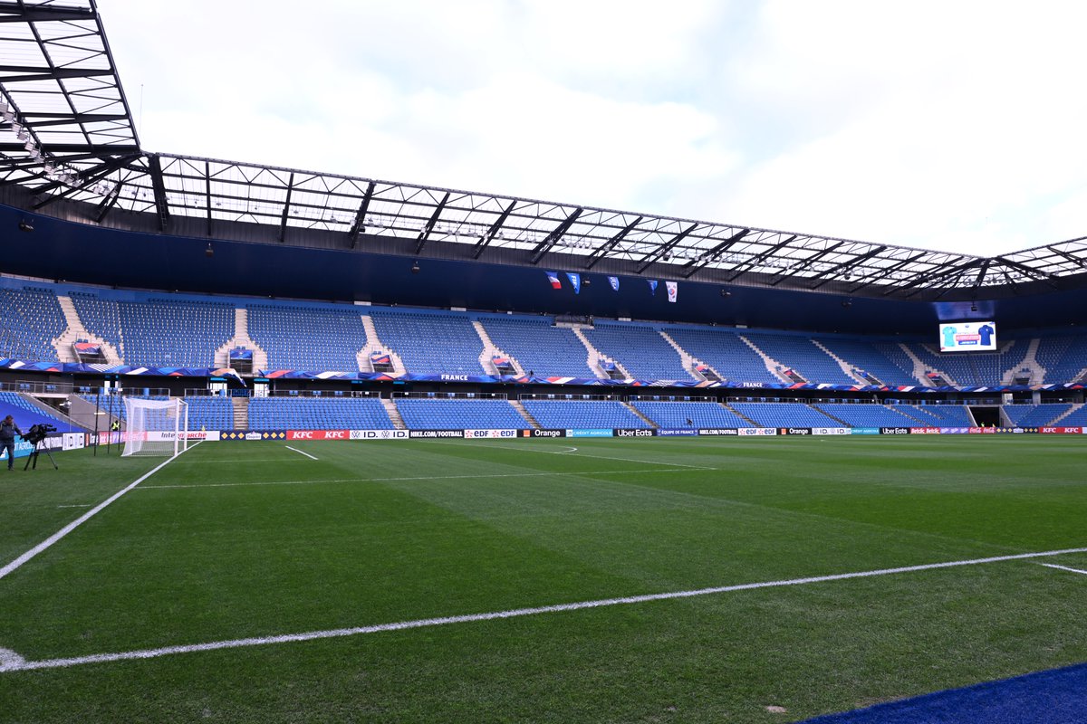 Le Stade Océane se prépare pour ce soir… 👀 👋 @equipedefrance