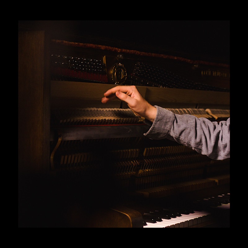 Gezeitenstrom Musikmagazin ๐ถ (@gezeitenstrom) on Twitter photo <a href="/Gezeitenstrom/">Gezeitenstrom Musikmagazin ๐ถ</a> Musikmagazin Review: Velt - Unna (2023) #ambient #piano #neoclassical #modernclassical #soundscape #synths / bit.ly/49V82m6 <a href="/Gezeitenstrom/">Gezeitenstrom Musikmagazin ๐ถ</a> Musikmagazin Review: Velt - Unna (2023) #ambient #piano #neoclassical #modernclassical #soundscape #synths / bit.ly/49V82m6