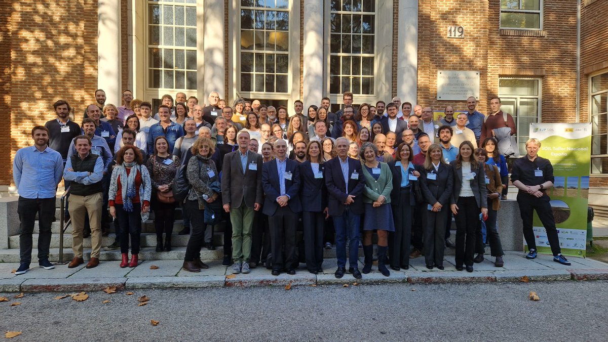 INIA_es's tweet photo. #NoticiasINIA el Taller Nacional del Programa @EJPSOIL reúne en el @CSIC a investigadores, formuladores de  políticas, agricultores, organizaciones, etc. para  discutir sobre el manejo sostenible de suelos agrícolas y la aplicabilidad  de los resultados de los proyectos #EJPSoil https://t.co/i3wcq902Tp
