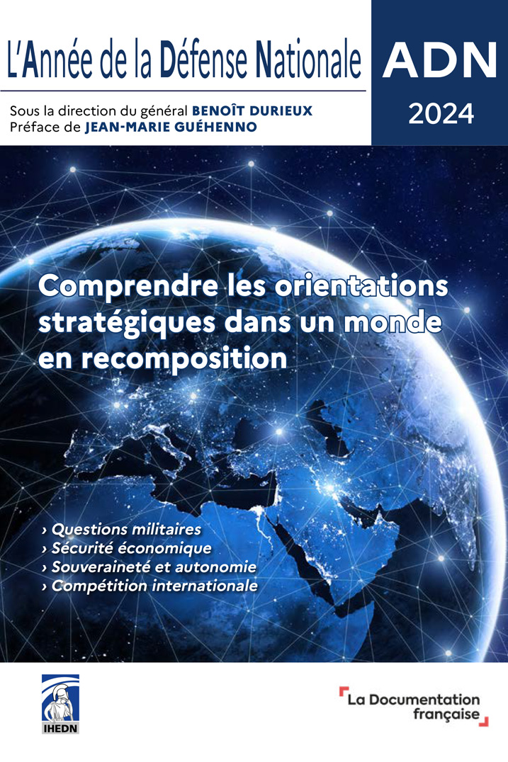 viepubliquefr's tweet photo. 📘 Parution de l'édition 2024 de l'ouvrage de référence sur les questions de #défense et de #sécurité.
 
🖊️ Aux éditions de La Documentation française, sous la dir. du général Benoît Durieux @DIRIHEDN (@IHEDN), avec la préface de @JGuehenno. 

Au sommaire👉https://t.co/fYmWPUCzB9 https://t.co/2xYAqUOQ9T