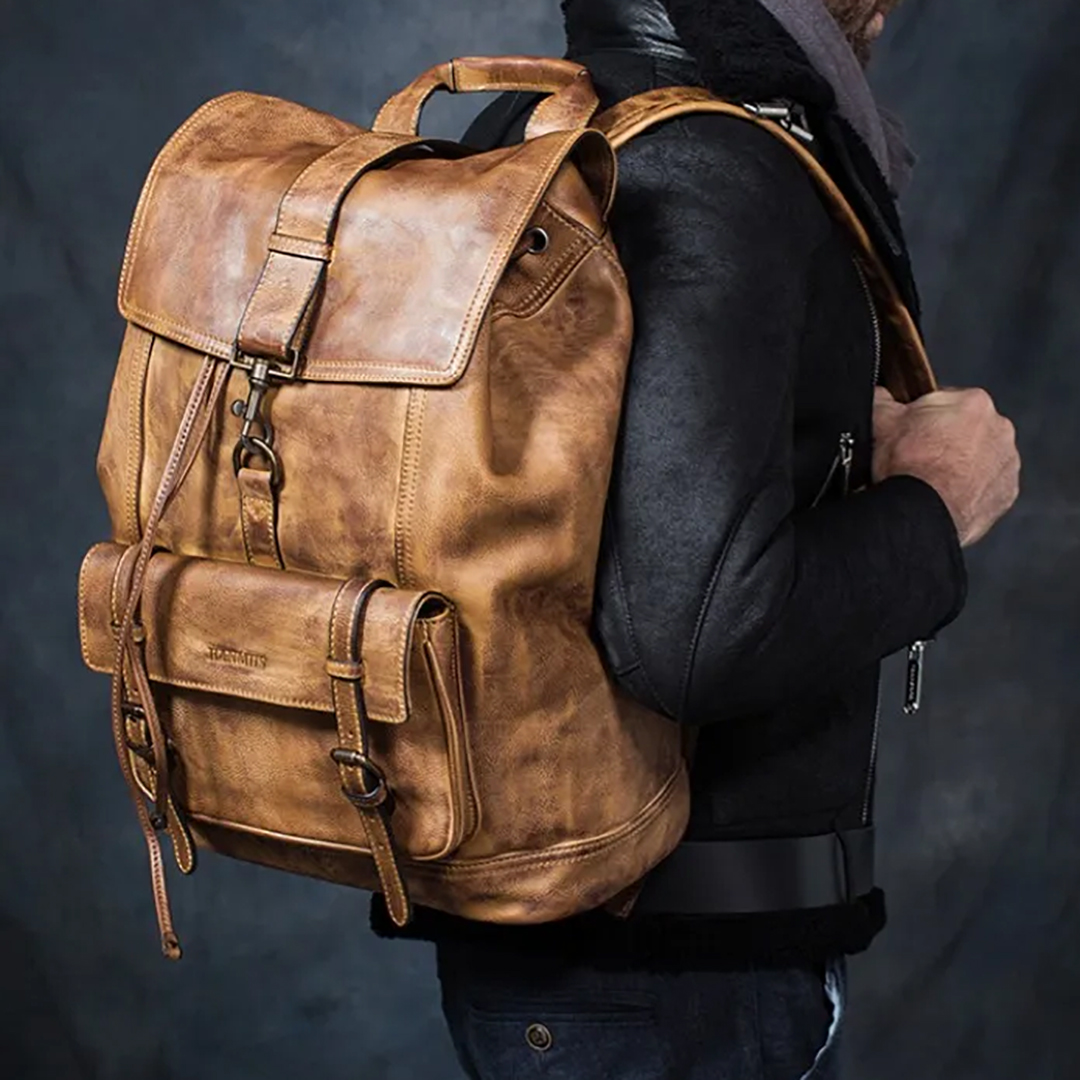 iExplore_store's tweet image. Hanmiis Travel Premium Leather Backpack

This vintage-inspired masterpiece isn't just a bag; it's a lifestyle upgrade. It's your companion in making every step a statement. #leatherbackpack #premiumbackpack