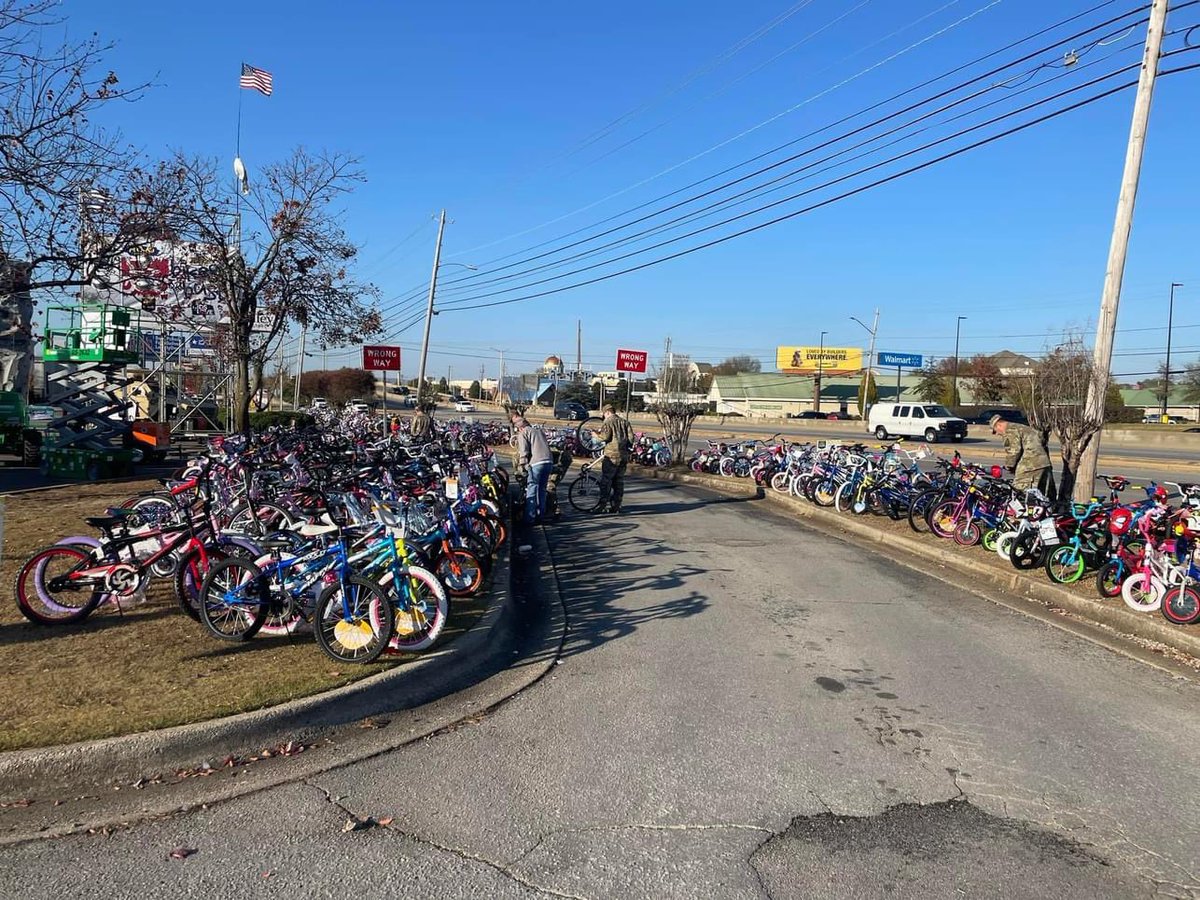 Ok friends!  Today is the day!!  Mojo &amp; 104.3 WZYP has been up in the air since Thursday for our Kids collecting bikes for Christmas!  Please drop your bike by the Ashley Furniture store on south parkway before 6pm. Or donate here &amp; we will shop for you!  lnkd.in/edpEdhEE