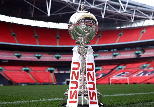 FA Trophy 3rd Round Draw

We have been drawn at HOME to National League Hartlepool United

Tie to take place on Saturday 9th December

🟣⚪️🟡