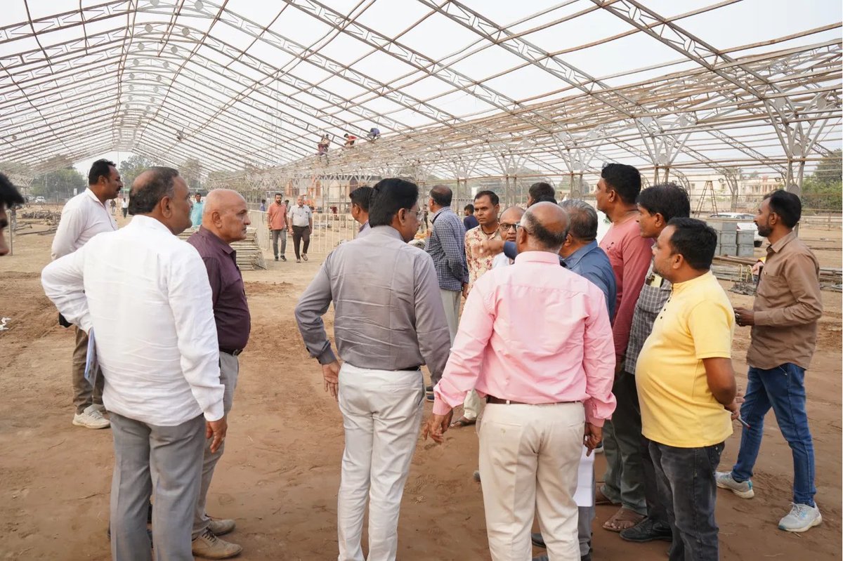 આરોગ્ય અને પરિવાર કલ્યાણ વિભાગ તેમજ વિવિધ વિભાગોના વિકાસ પ્રકલ્પોના ભૂમિપૂજન, ખાતમુહૂર્ત તથા લોકાર્પણ સમારોહ અર્થે આગામી તારીખ 23/11/2023 ના રોજ વિસનગરની ધન્ય ધરા પર પધારી રહેલા માનનીય મુખ્યમંત્રી શ્રી <a href="/Bhupendrapbjp/">Bhupendra Patel</a> જી ના આગમનના ભાગરૂપે બેઠક યોજી, તૈયારીઓની સમીક્ષા સહ માહિતી