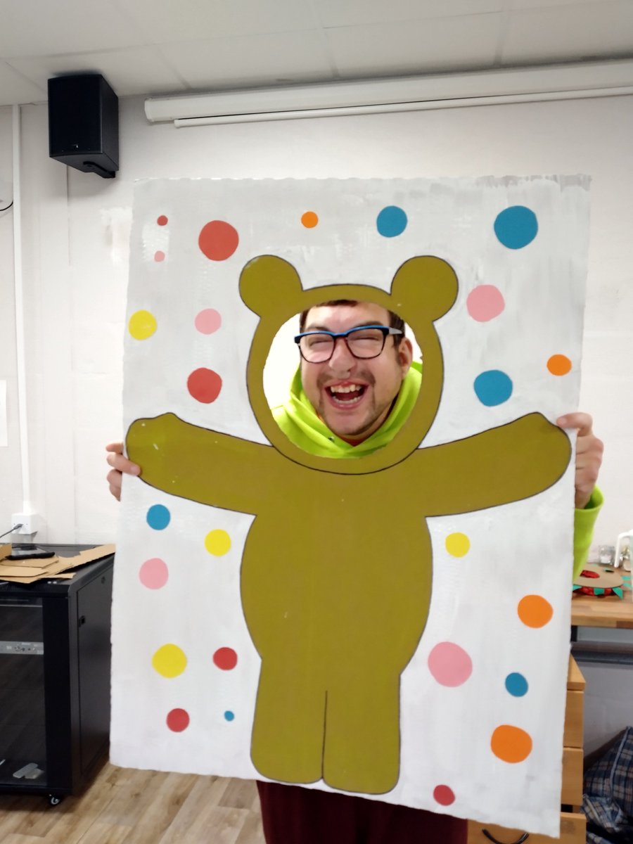 Umbrella Derby tweet media