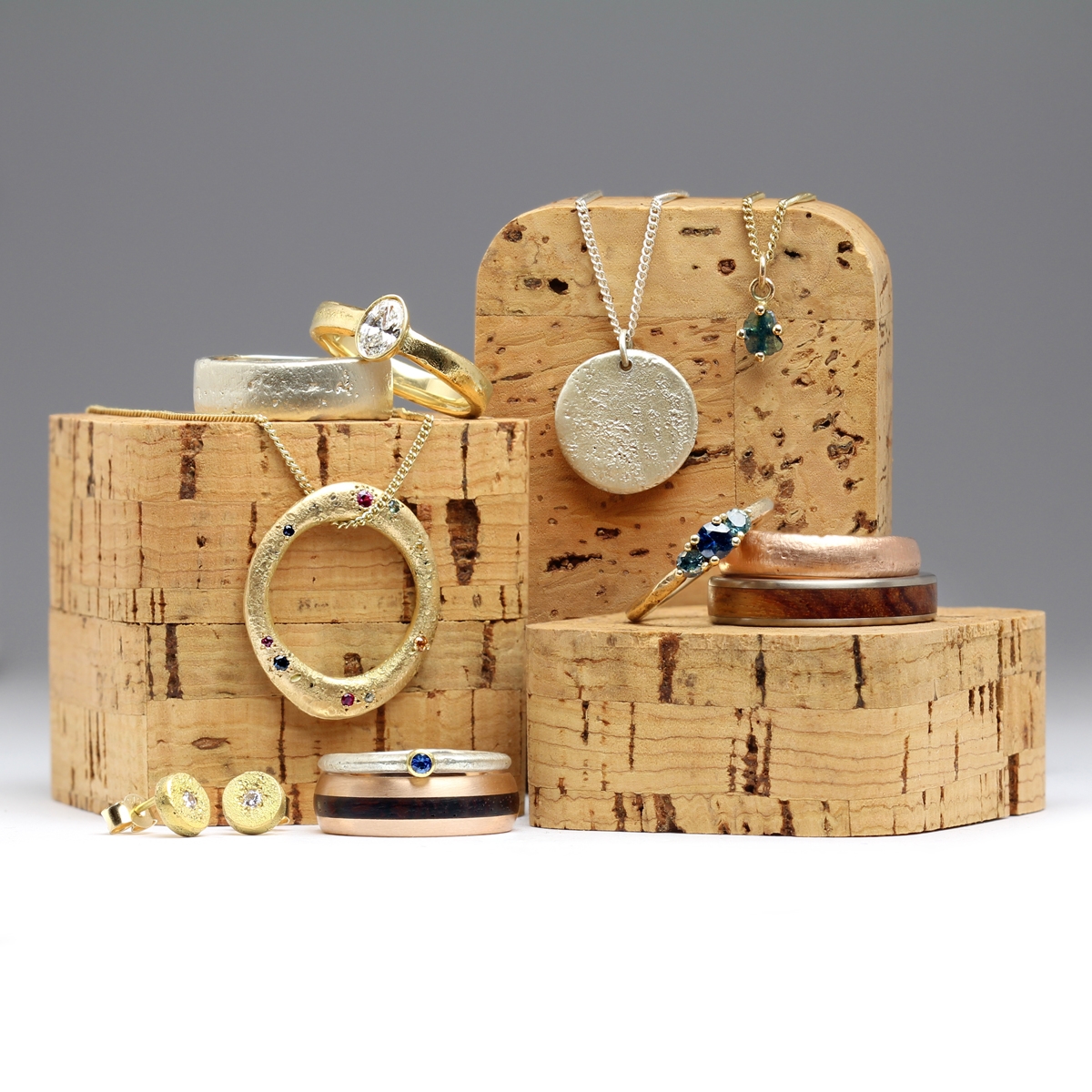 Dive into the world of bridal elegance with the latest ready-to-wear collections by @justinduancejewellery, a true gem of Devon and Cornwall! 💍✨ 

Whether you're in the market for a one-off and ready to wear engagement or wedding ring, unique gift for your be...