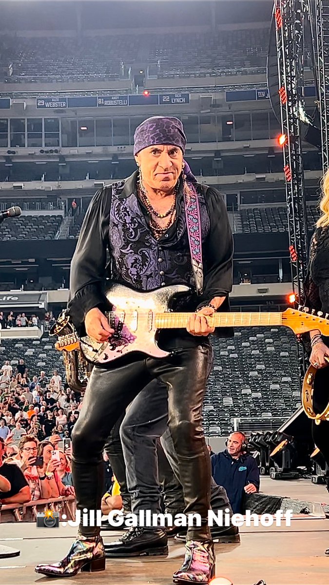 Jill.Gallman-Niehoff meet me on insta@jill_niehoff tweet media