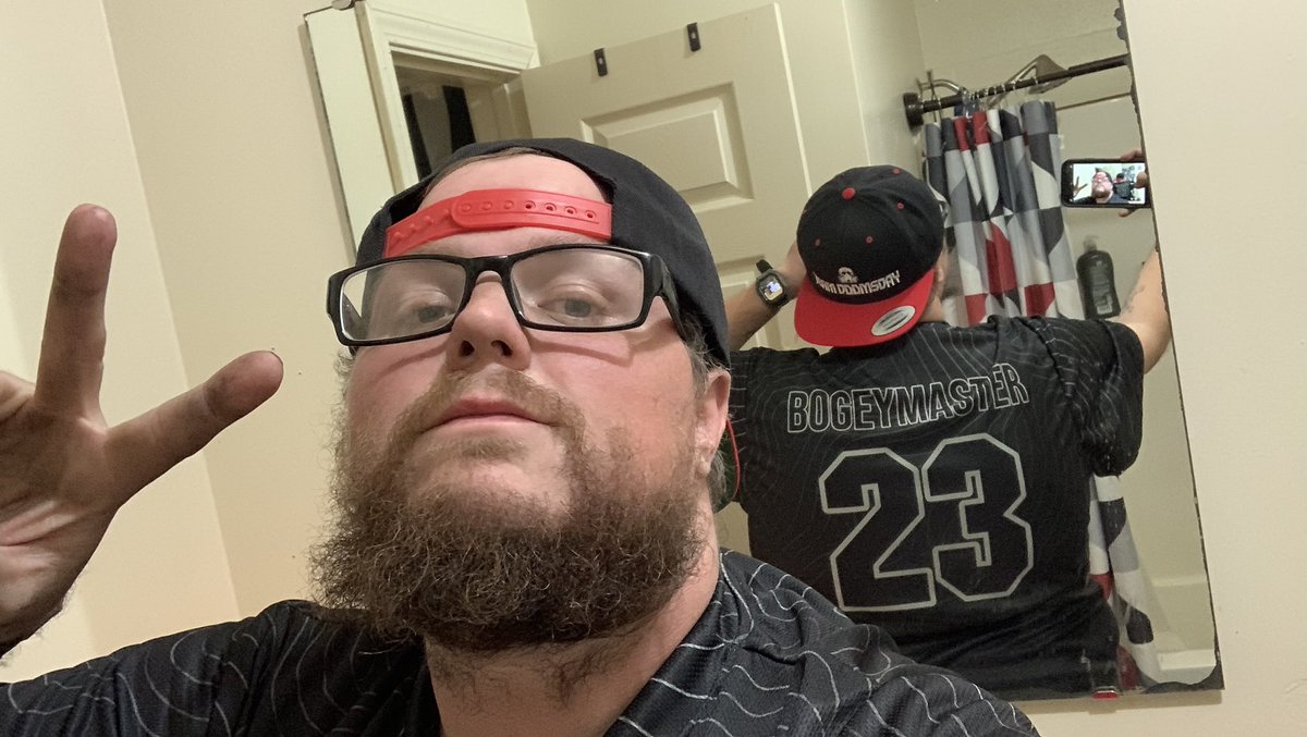 BigD_23's tweet photo. My new 1 of 3 Custom Jersey and my Favorite hat. #DOOMSDAYMONDAY https://t.co/i9uw9cRrUp