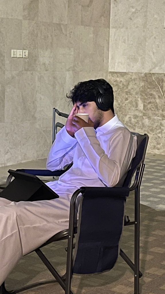 lleeffoo's tweet photo. عز الله ان خاطري ب الحيل طايب 
من جمعة الناس والدنيا وملذاتها https://t.co/vUt6xFaKd4