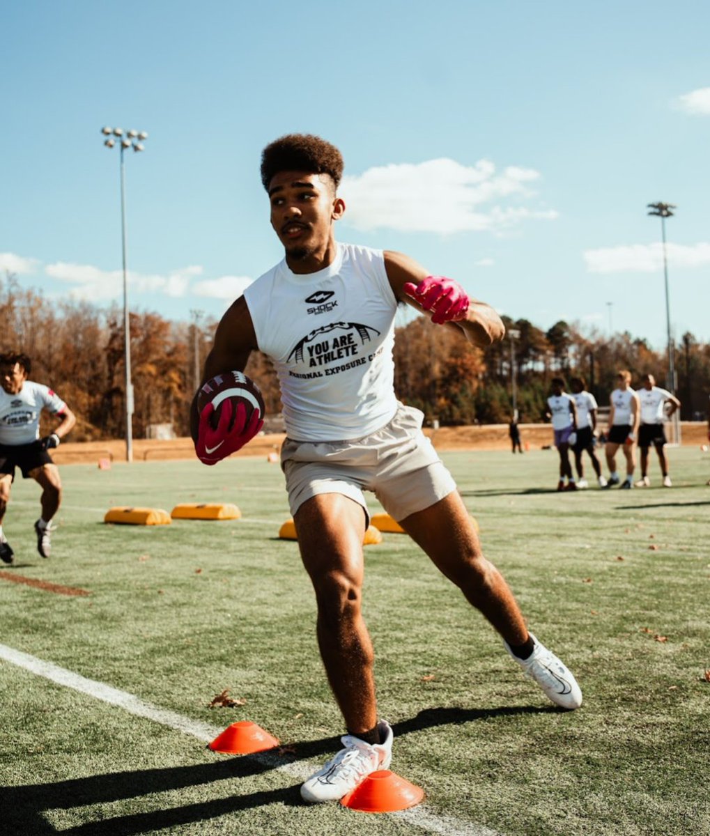 Jayden_B_Howard's tweet photo. Thank you @youareathlete 💪🏽
I competed against some great competition this past weekend in Charlotte, NC, got better, and had fun doing it! https://t.co/C8c4SmFoSm
