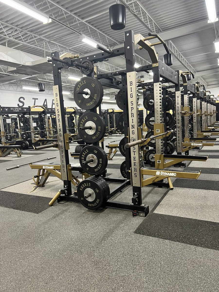 steerstrong's tweet photo. No rest for the weary! Let’s go! @fit_leaders #63strong @BigSpringISD 🤘 https://t.co/bWHBihyR8T