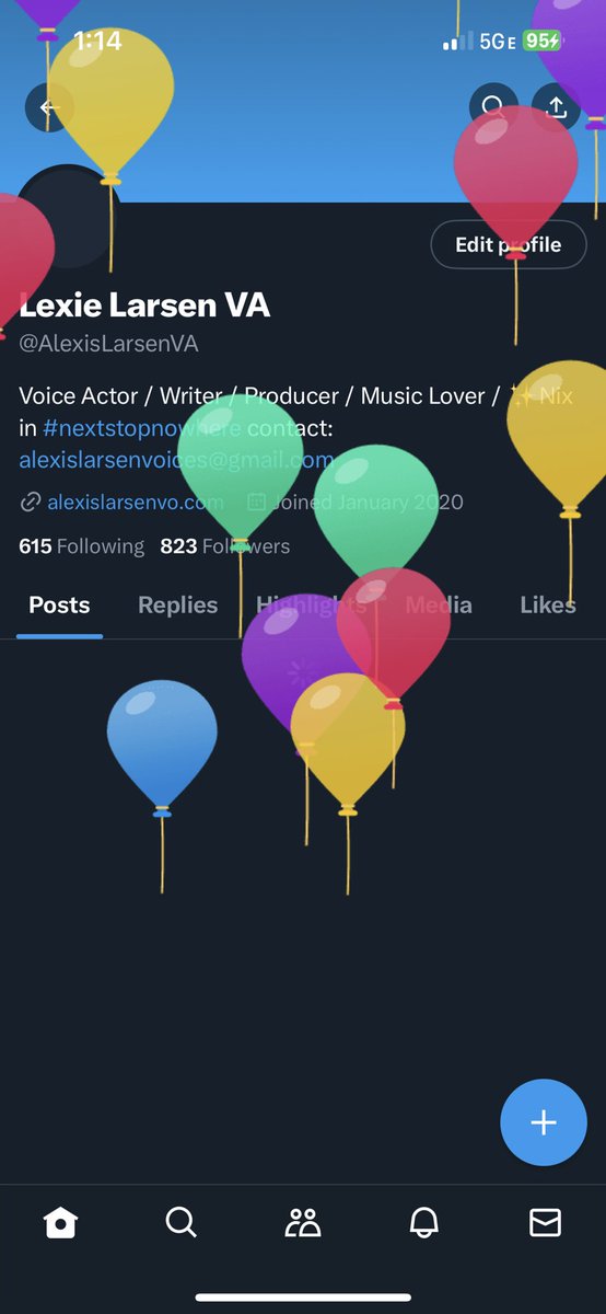 AlexisLarsenVA's tweet photo. It’s my Taylor Birthday!! 🥳 #22 https://t.co/CHuv0QlWan