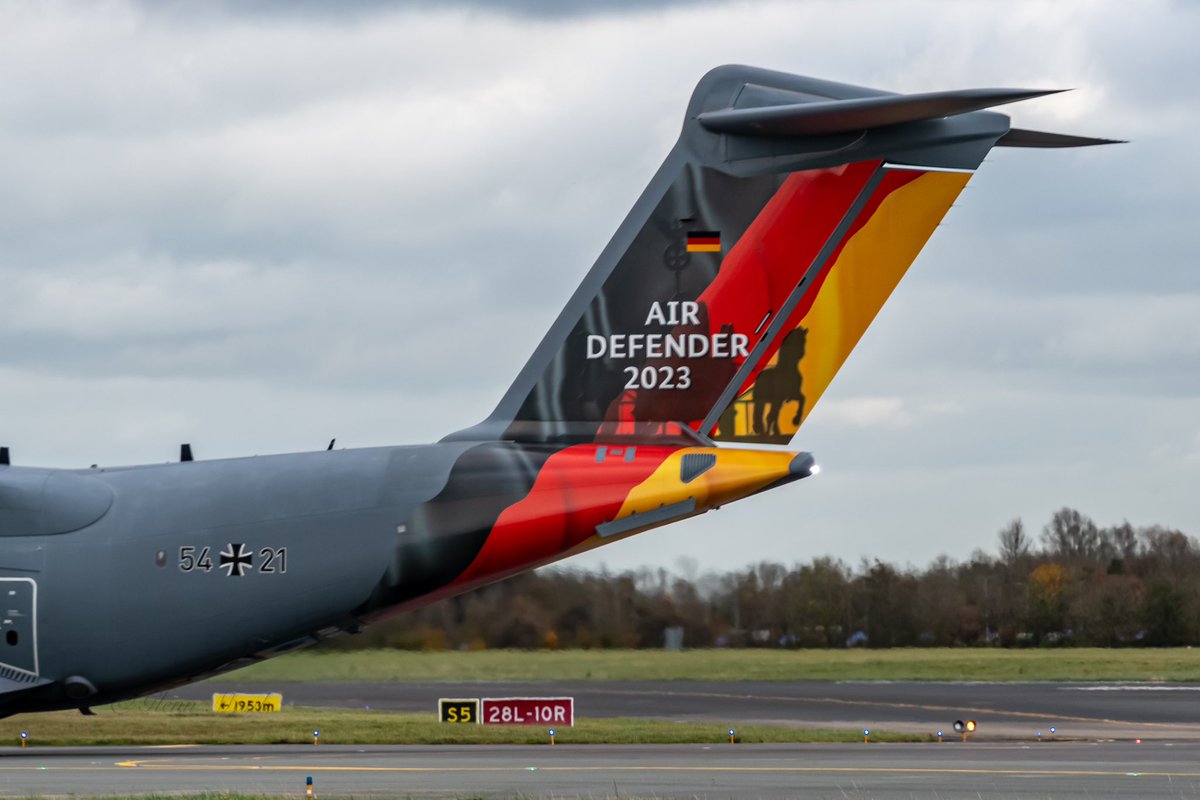 monkg57's tweet image. Arriving at #Dublinairport #Airdefender2023 #Luftwaffe #Airbus #A400M #Avgeek on a training mission from Norway