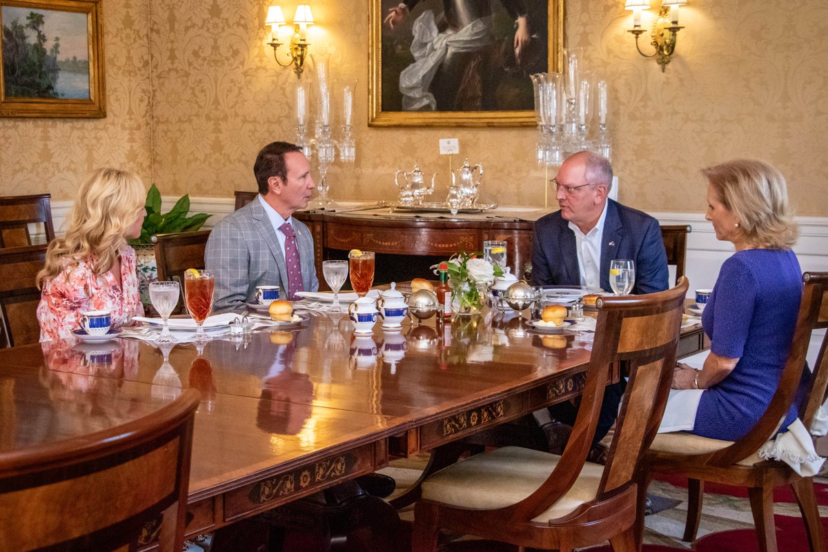 .@FirstLadyOfLA and I were happy to visit with @JeffLandry and Sharon at the mansion as they prepare to take on the unique roles of Louisiana’s First Family. My administration is committed to a smooth and efficient transition of power on behalf of the people of Louisiana. #lagov