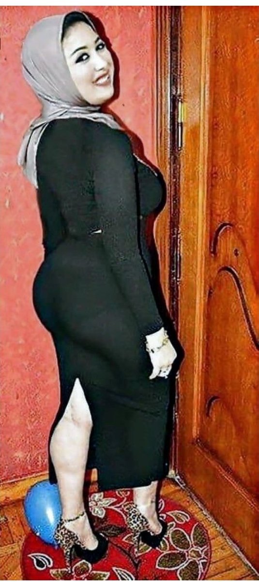 بدي شاب عربي