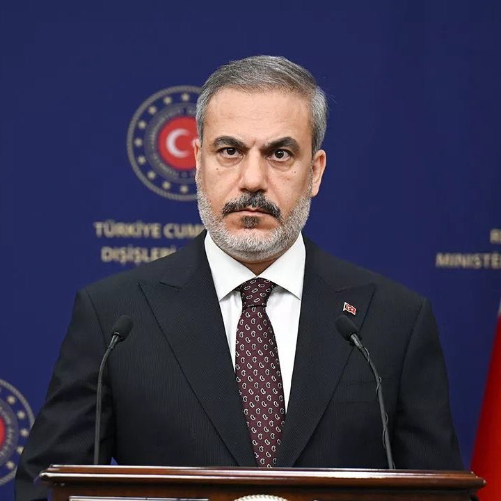 #SONDAKİKA | Dışişleri Bakanı Hakan Fidan: Devletimiz Kürt düşmanlığı yapıyor gibi algı oluşturuyorlar. Biz bunu tümüyle reddediyoruz. Biz kategorik olarak PKK’nın düşmanıyız.