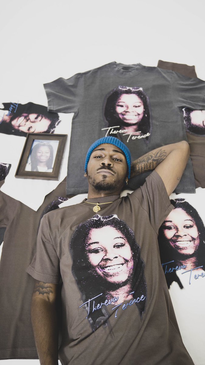 _DearMommaa's tweet image. Today You Blow Out 56 Candles In The Sky Ma♥️, Make a Wish🎂…🫶🏾 ! @DamagedLlc