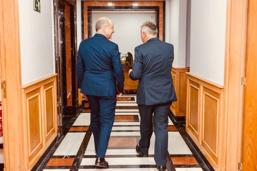 PedrOrtegaR's tweet photo. Mis mejores deseos a @avtorresp por su nombramiento como ministro de Política Territorial y Memoria Democrática.  

Desde la @ConfeCan tendemos la mano para avanzar juntos en todo aquello que repercuta en el beneficio de Canarias. https://t.co/ano1lMY2sl