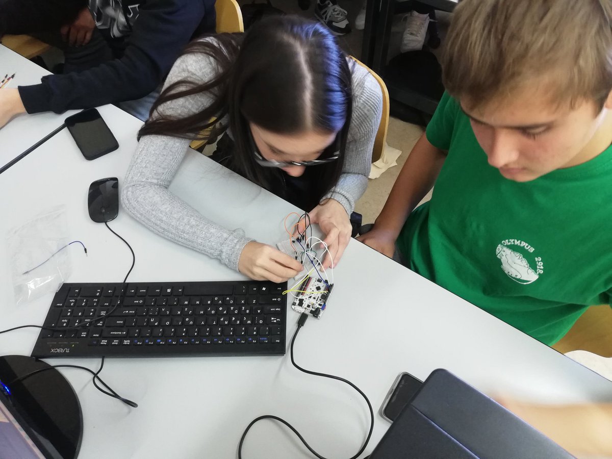 Today we have started our new <a href="/EUErasmusPlus/">Erasmus+</a> project in Likeo Heraklion of Crete about #IoT <a href="/eTwinning_es/">eTwinning España</a> <a href="/IES_Alpajes/">IES Alpajés Aranjuez</a> <a href="/scientix_eu/">Scientix</a> <a href="/ScienceonStage/">Science on Stage</a>