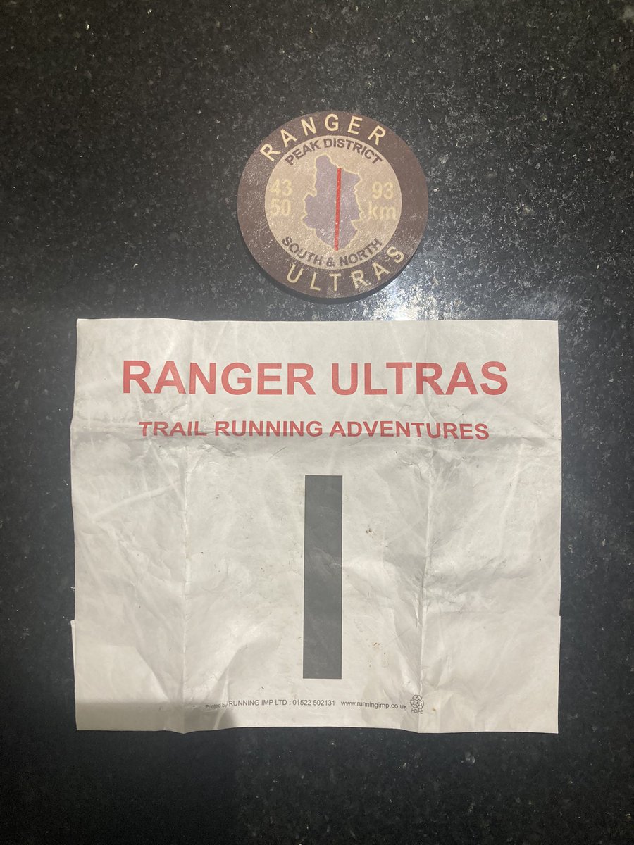 ratherbrunning's tweet image. 31 miles on Saturday, 27 on Sunday,
10,000 feet ascent, biblical rain and lots and lots of mud. All for a coffee cup coaster … 😆🏃🏼‍♀️💜 #peakdistrict #edale #rangersultras #ultrarunning #kinderscout #pennineway