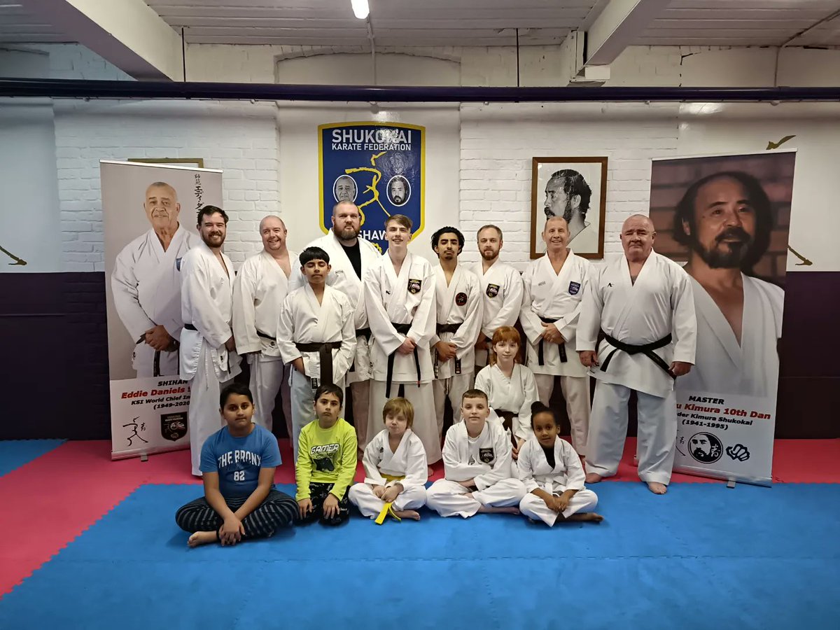 SKFShawKarate's tweet photo. Great to get back training tonight

Come and join us every Monday and Thursday from 7:00pm - 8:30pm

#karate #SKF #shukokai #kimura #martialarts #fitness #oldham #shaw #royton https://t.co/emlCp9ME51