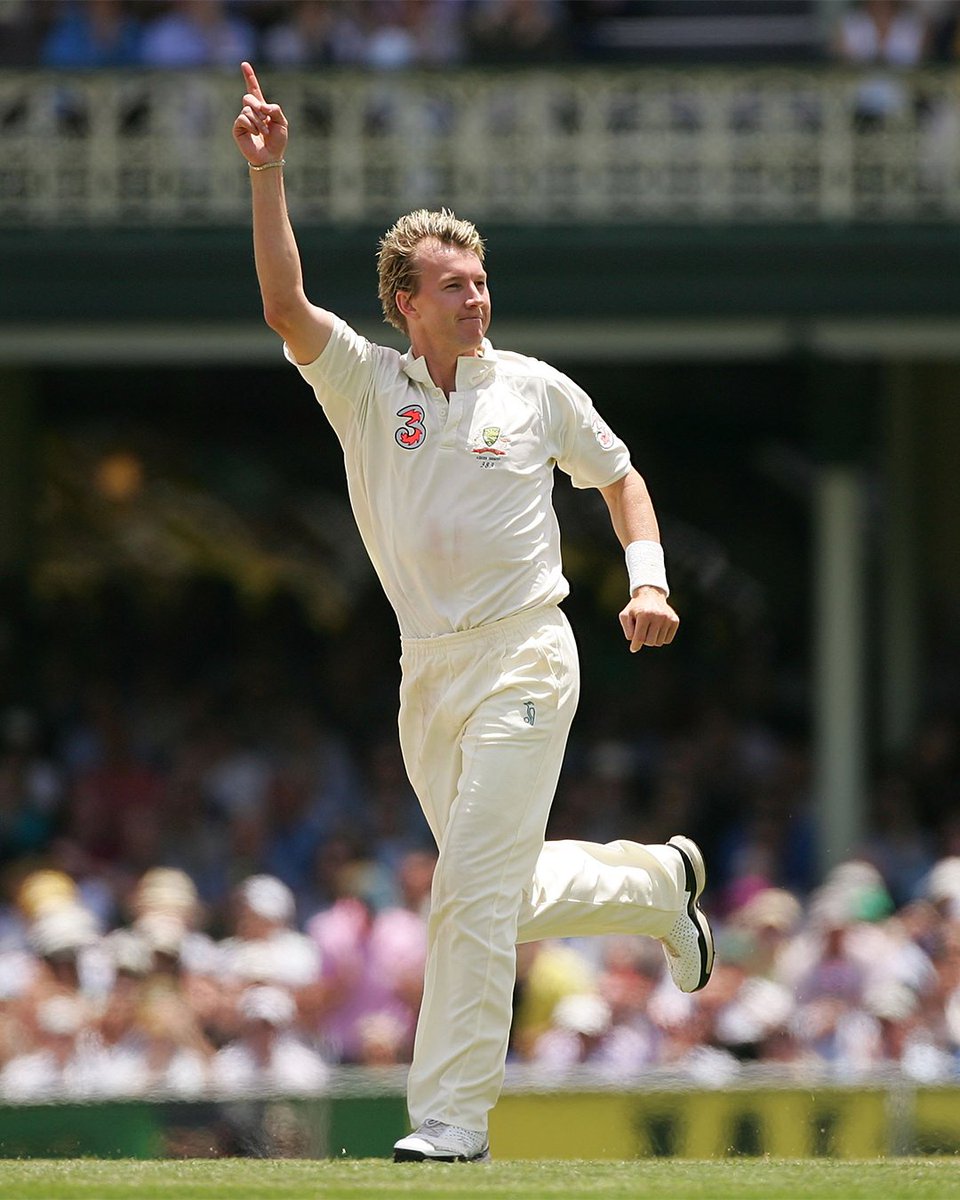CricketNSW's tweet photo. Congratulations to Australian and NSW cricketing legend @BrettLee_58 on being inducted into the NSW Hall of Champions at last night's Champions of Sport Ceremony held at the ICC Centre in Darling Harbour🏅 https://t.co/e0WRw1OGyc