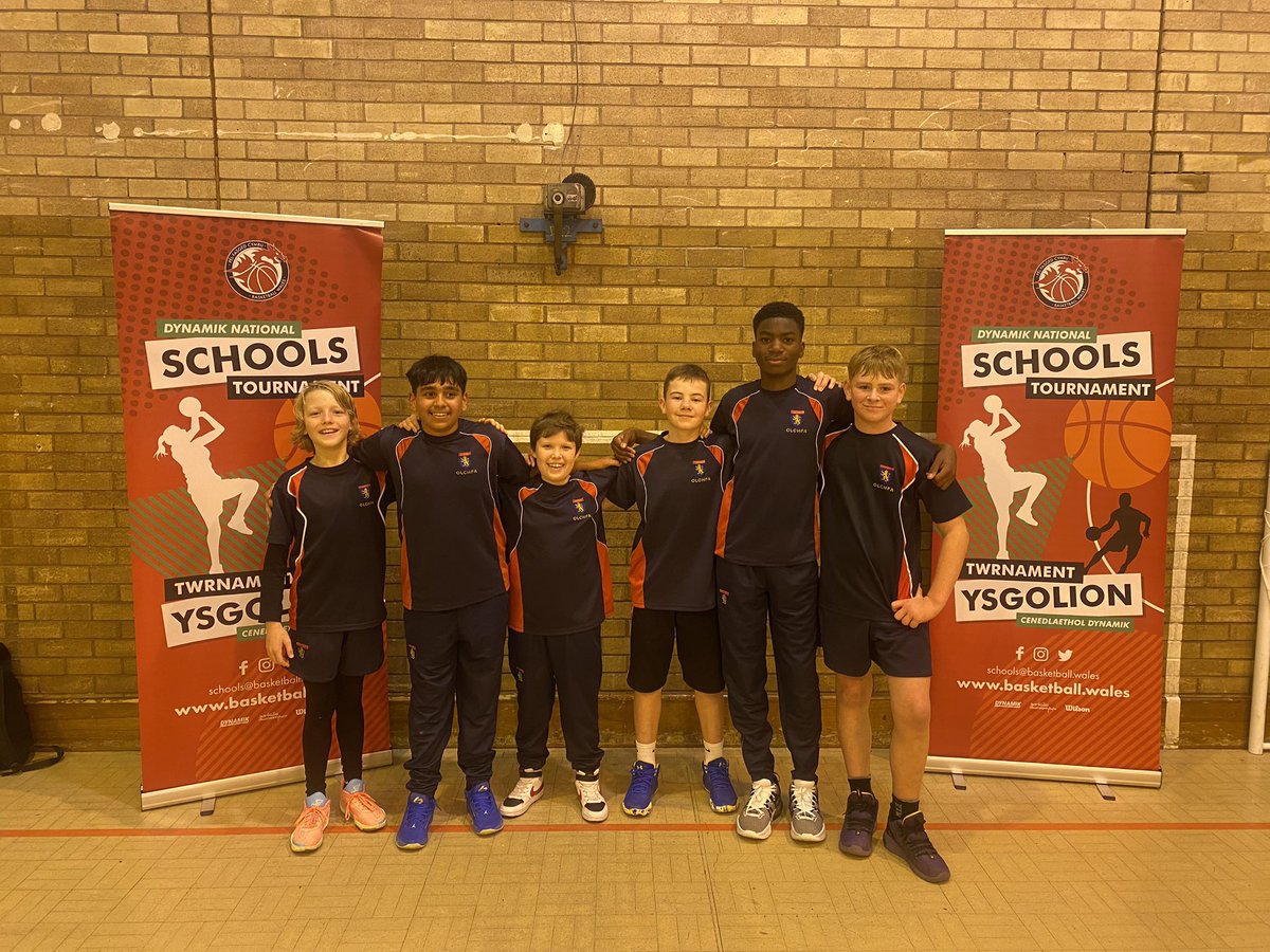 Olchfa PE (@olchfapedept) on Twitter photo Excellent day today for our year 7&8 boys at <a href="/dylanthomas_sch/">Dylan Thomas School</a> with <a href="/BasketballWales/">Basketball Wales | Pêl-Fasged Cymru</a>
Boys did the school proud with 3 wins and two losses Excellent day today for our year 7&8 boys at <a href="/dylanthomas_sch/">Dylan Thomas School</a> with <a href="/BasketballWales/">Basketball Wales | Pêl-Fasged Cymru</a>
Boys did the school proud with 3 wins and two losses