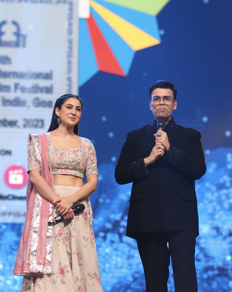 PrimeVideoIN's tweet photo. day 1 at IFFI ft. all the magic by the team of #AeWatanMereWatanOnPrime ✨💙
#PrimeVideoAtIFFI https://t.co/QKLOBva5Yb