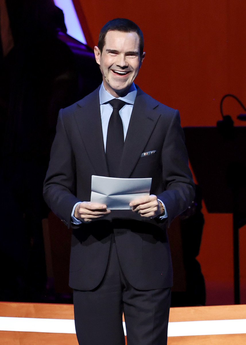 Jimmy Carr, stand-uper i właściciel najbardziej absurdalnego śmiechu w komediowej branży wystąpi w Polsce już w 2024 roku.

fot. Jamie McCarthy, Getty