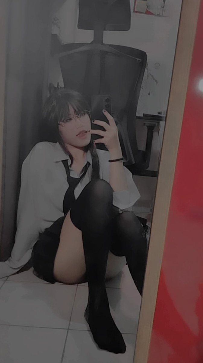 Lostfoxx__'s tweet photo. Hey, 
Wanna play? https://t.co/CEaBRMyXV2