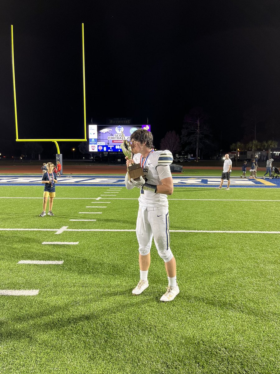 Dylan Clark tweet media