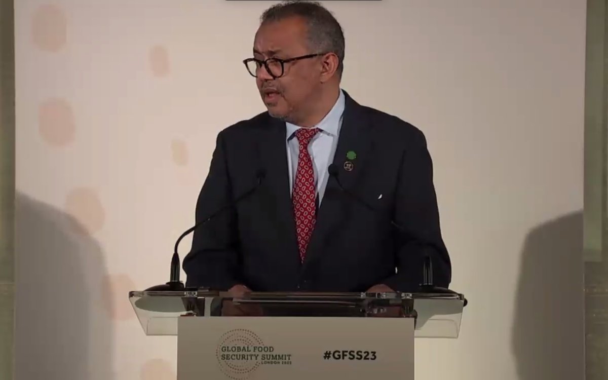 SDG2AdvocacyHub's tweet photo. 🍲Strengthen #nutirtion services
🍲Strengthen donor support to nations in greatest need
🍲Transform #foodsystems to prevent disease & ensure healthy people & planet
– @DrTedros priorities at #GFSS23 Closing Plenary🔗https://t.co/sB3lW7zy33
#StepUpSaveLives #HungryforAction https://t.co/MJhOBBmnlj