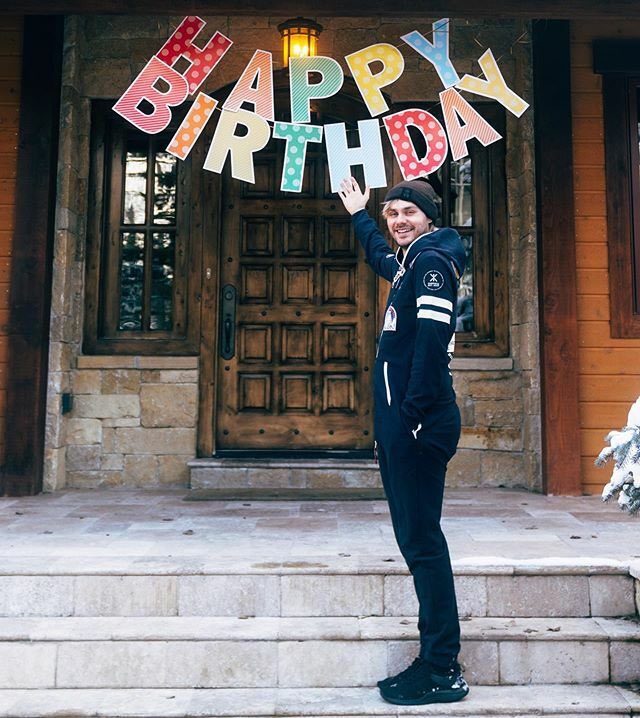 candie_245's tweet photo. Happy birthday to the best new dad @Michael5SOS https://t.co/QEaNdrgmYa