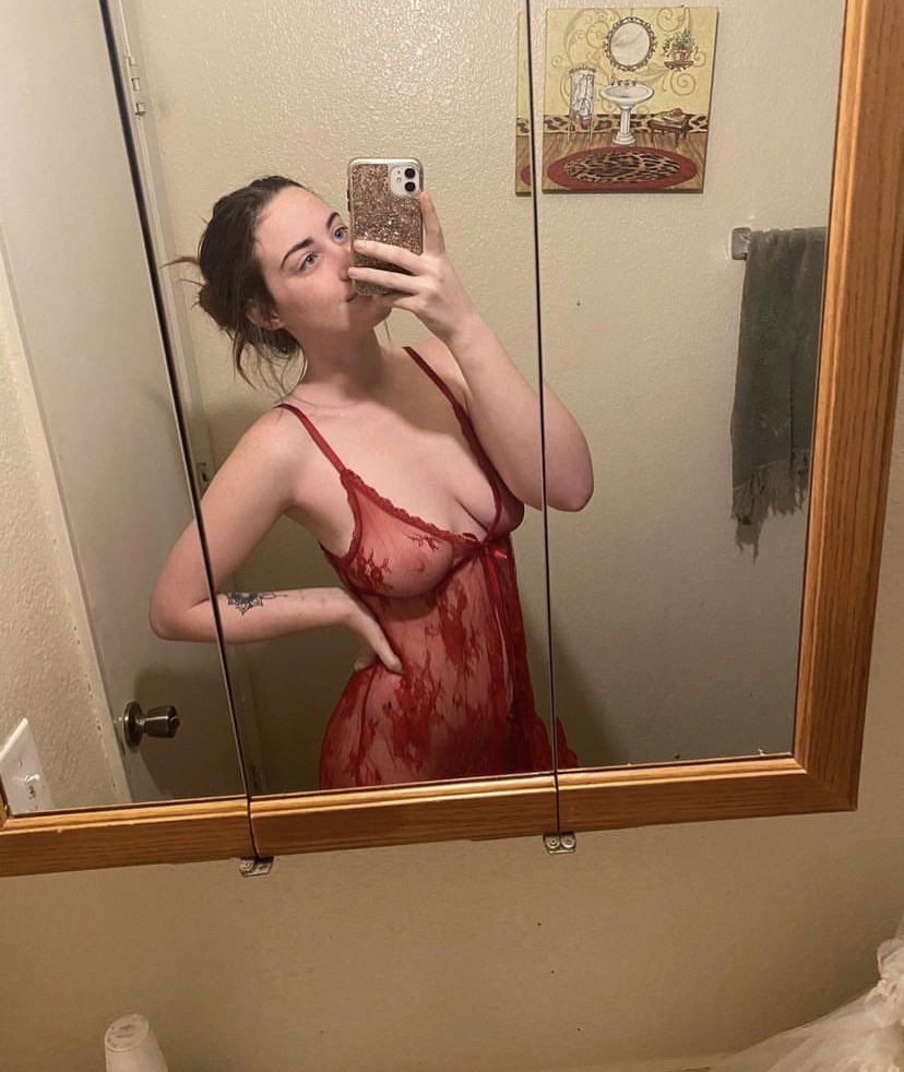 kylee_wiley6's tweet photo. Cumm check out more on my OF

https://t.co/6KWTkq8F3I https://t.co/utzkfbPITG