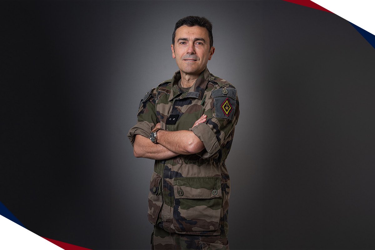 #Transformation de la DRHAT : une nouvelle fonction, celle d’officier général en charge des blessés 🩼, tenue par le général Dupuy de la Grand’Rive, pour piloter la rénovation de la chaîne d’accompagnement au sein de l’@armeedeterre. 

#AvecNosBlessés 
#ForcesMorales